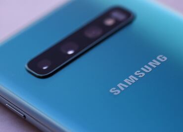 Bloqueo de celulares Samsung: Qué es el mercado gris y cómo saber si un teléfono se bloquea