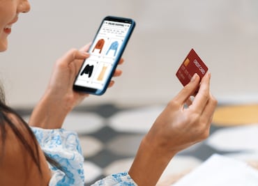 SAT. Anuncian medida para regular compras en línea por envío. ¿Pedirán RFC y CURP?