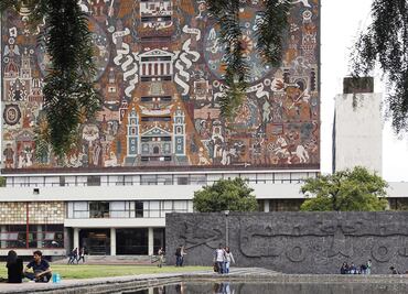 UNAM lanza convocatoria para estudiar prepa en línea desde el extranjero