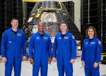 NASA retrasa viaje de astronautas a la Luna hasta por lo menos 2026