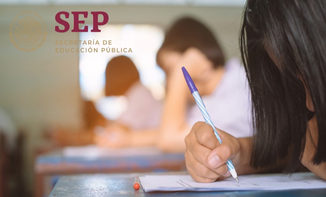 Calendario oficial SEP 2025-2026. Estos son los días sin clases, feriados y puentes. Foto: iStock / arrowsmith2 / Secretaría de Educación Pública