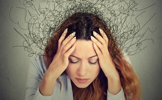 Los consejos de Harvard para eliminar pensamientos negativos de tu cabeza