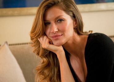 Gisele Bündchen deslumbra con leggings y 'abs' en la playa