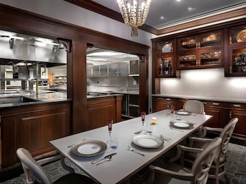 Restaurante de Disney en Florida recibe la primera estrella Michelín de un parque temático