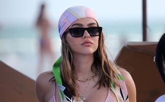 El microbikini con el que la novia de Scott Disick posó en Instagram