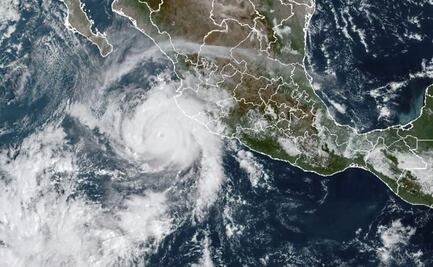 VIDEO. Roslyn toca tierra como huracán categoría 3 en Nayarit