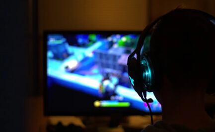 Niño toma 6 mil dls de su famila para comprar "diamantes" en un juego