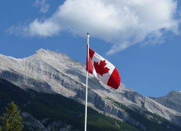 Canadá ofrece 10 plazas para especialistas en DevOps; pagan $75,530 al mes