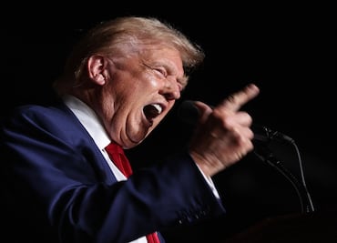 Haitianos en EU exigen a Trump que pare de decir mentiras sobre que comen perros y gatos