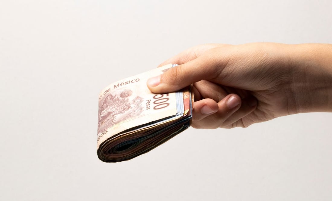 Pago doble aguinaldo 2023: Qué pasó con la reforma de 30 días en México. Foto: iStock / Jose Antonio Barba
