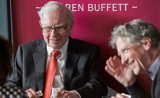 El ‘valioso consejo’ que Warren Buffett le da a universitarios que buscan empleo
