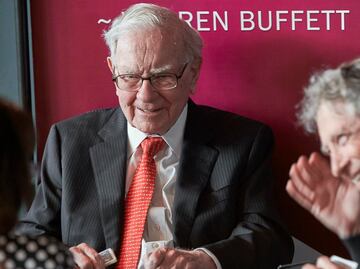 El ‘valioso consejo’ que Warren Buffett le da a universitarios que buscan empleo