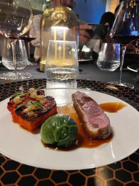Immersion London House, la experiencia gastronómica en Orlando que involucra todos los sentidos 