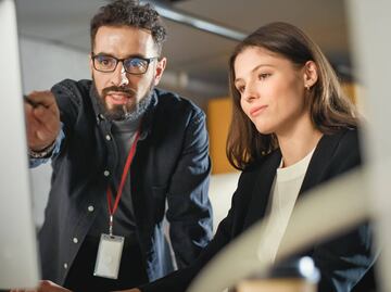 ¡Lanzan TRABAJO en Embajada de EU en México! Pagan $393,000 al año a expertos en informática