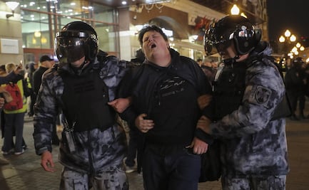 Rusia: Suman más de 350 detenidos en protestas contra movilización parcial