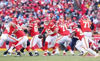 Matt Araiza, jugador mexicoamericano, firma con los Kansas City Chiefs de la NFL