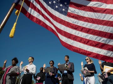 Examen de ciudadanía. EU rediseñará pruebas orales y de educación cívica