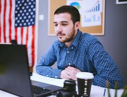 Lanzan trabajo para mexicanos en el Consulado de Estados Unidos; pagan $341,278 anuales