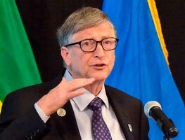 Bill Gates estima fecha en que se podría 'detener' al coronavirus