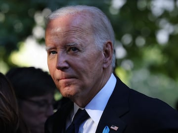 Joe Biden se pone gorra de Donald Trump. ¿Cambió a los demócratas por los republicanos?