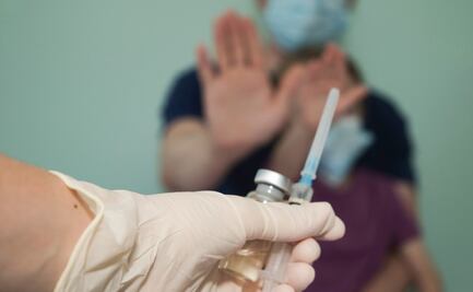 Padres condicionan transfusiones sanguíneas a su hijo enfermo, solo donantes sin vacuna Covid