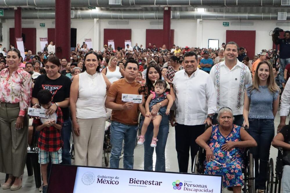 Entrega de Tarjetas del Bienestar para Personas con Discapacidad: Fechas y Requisitos. Foto: Ariadna Montiel