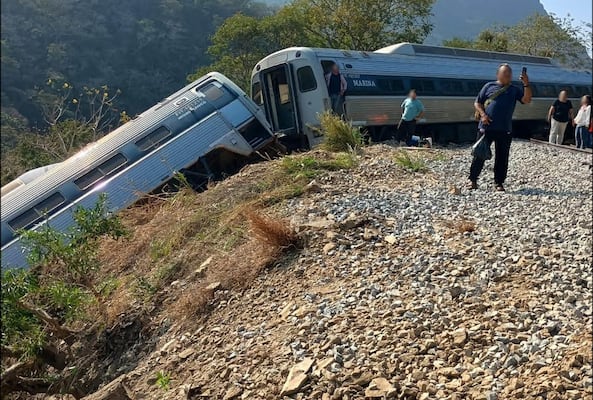Sheinbaum promete reparación integral tras tragedia del tren en Oaxaca. VIDEO