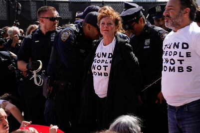 Detienen a Susan Sarandon durante protesta contra Netanyahu en Nueva York