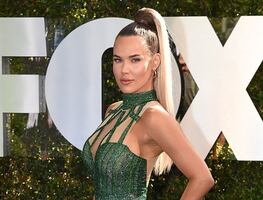 CJ Perry impacta en Instagram con bikini casi imposible de llevar