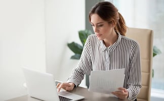 Consulado de EU en Monterrey ofrece trabajo para especialistas en política; paga $745 mil al año