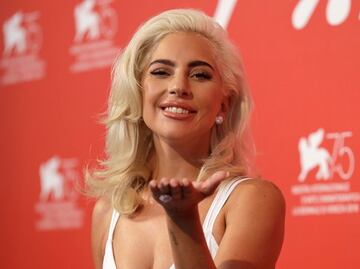 Lady Gaga abre exposición en Las Vegas; ¡conócela!
