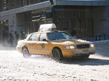 ¿Cuánto gana un taxista en Estados Unidos (2022)