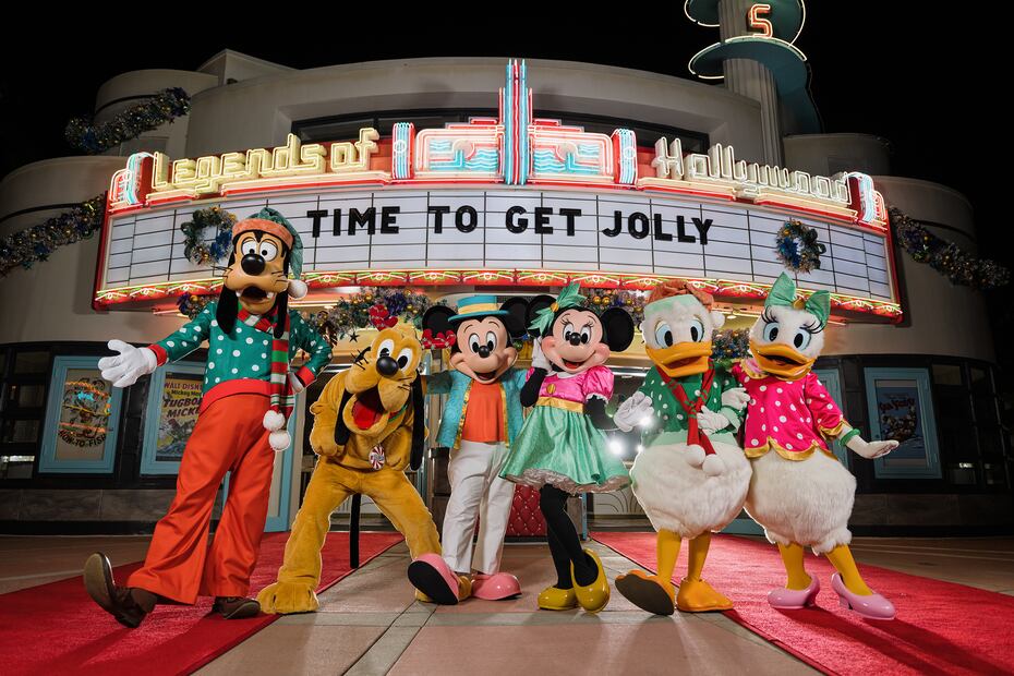 Disney World/ (Harrison Cooney, Photographer)