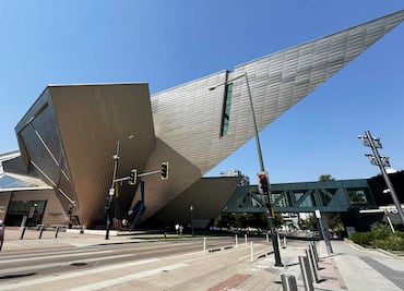 Guía para visitar el Museo de Arte de Denver: Costos, exposiciones y qué saber antes de ir