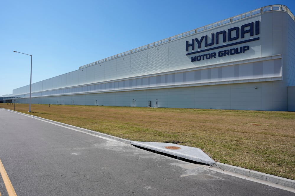 Redada en Georgia: ICE detiene a 475 trabajadores en la fábrica de Hyundai en Georgia (AP Foto/Mike Stewart, Archivo)