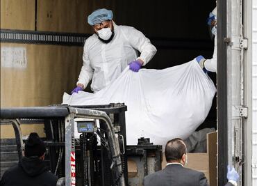 Un millón de niños perdieron por la covid a un padre o abuelo que les cuidaba