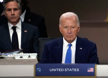 Asesores de Biden buscan forma de convencerlo para que renuncie a su candidatura, según reporte