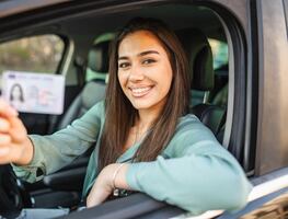 Licencia de conducir y tarjeta de circulación digitales. Cómo obtenerlas, precio y qué tan válidas son