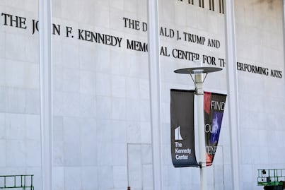 Centro Kennedy sorprende al cambiar de nombre y desata controversia: ahora incluye a Donald Trump