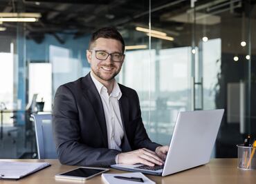 Trabaja en la Ciudad de México y gana hasta $30,000 pesos mensuales con estas vacantes