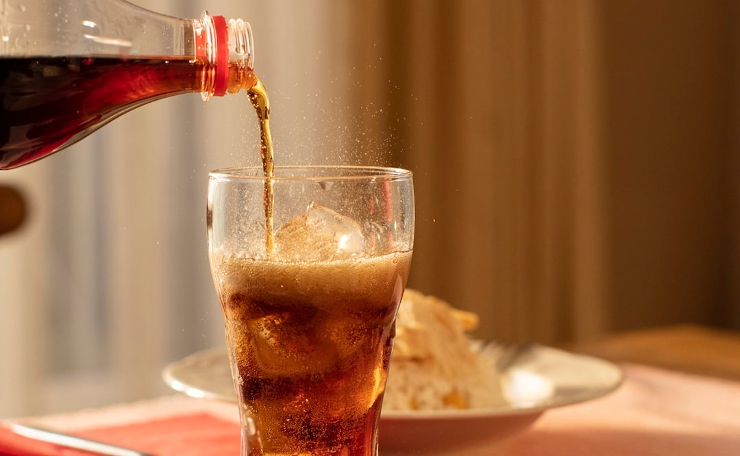 Diputados aprueban impuestos a refrescos, tabaco, videojuegos y apuestas en 2026.  Foto: iStock