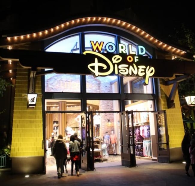 Tips para ahorrar y mejorar tu experiencia en Disneyland, California