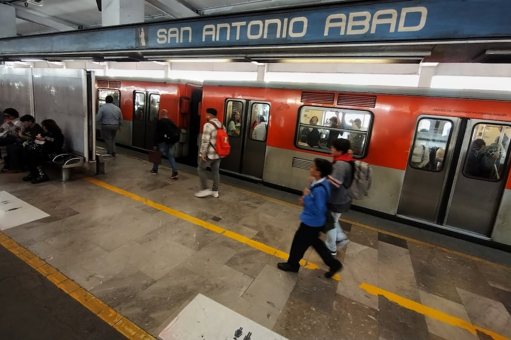 ¡Que no se te pase! Toma tus precauciones esta semana por cierre de estaciones en la Línea 2 del Metro. Foto: Fernanda Rojas / El Universal