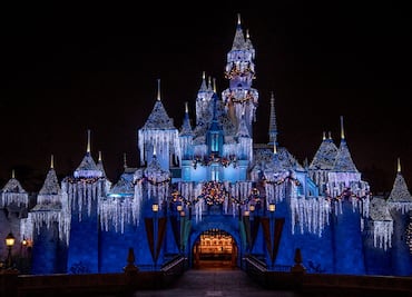 Navidad 2023 en Disneyland Resort: fechas, decoración y espectáculos especiales
