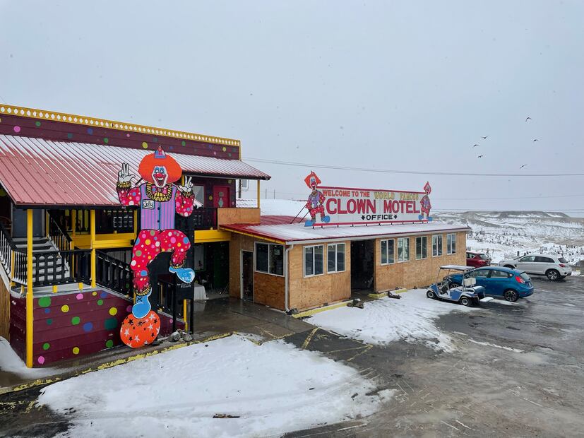 Clown Motel / Diana Espinoza