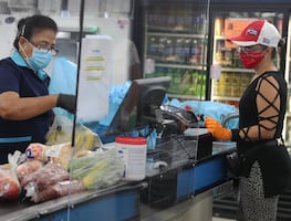 ¿Cuánto gana un cajero en Estados Unidos y dónde hay más trabajo?