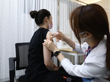 Panel de expertos de EU rechaza aprobar una tercera dosis de Pfizer