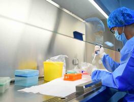 Expertos no descartan que nuevo virus chino se transmita de persona a persona