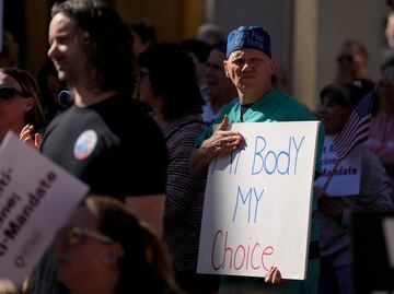 7 médicos antivacunas se enferman de Covid-19 en Florida