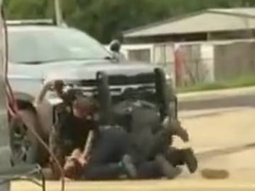 Video. Policías golpean brutalmente a hombre durante arresto en Arkansas